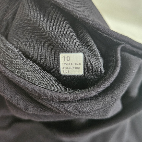 Lululemon Align High Rise Mini Flare Pant Extra Short Length Size 10 Black - Picture 4 of 4